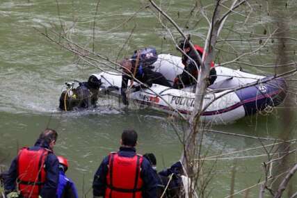 U rijeci Bosni pronađeno tijelo ženske osobe