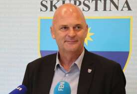 Bošković: Sutra bi trebali imati 20 potpisa za novu Vladu HNK