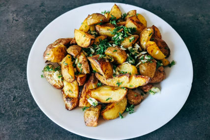 Trik svjetskih kuhara: Uz ovaj dodatak krompir će biti savršen