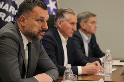 Skoro kompletno rukovodstvo Stranke za BiH u Goraždu pristupilo Narodu i pravdi