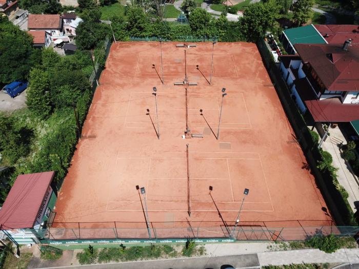 FOTO: TUZLANSKI.BA
