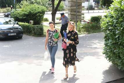 Roditelji djece oboljele od cistične fibroze stigli na sastanak sa Nikšićem (FOTO)