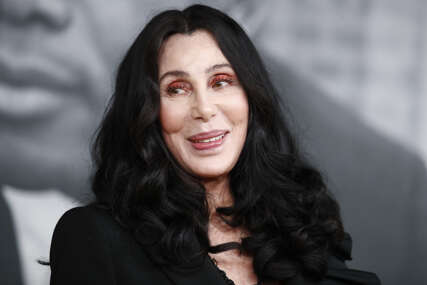 Cher optužena da je unajmila ljude za otmicu vlastitog sina