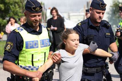 NA PROTESTIMA U MALMEU: Ponovo uhapšena Greta Thunberg