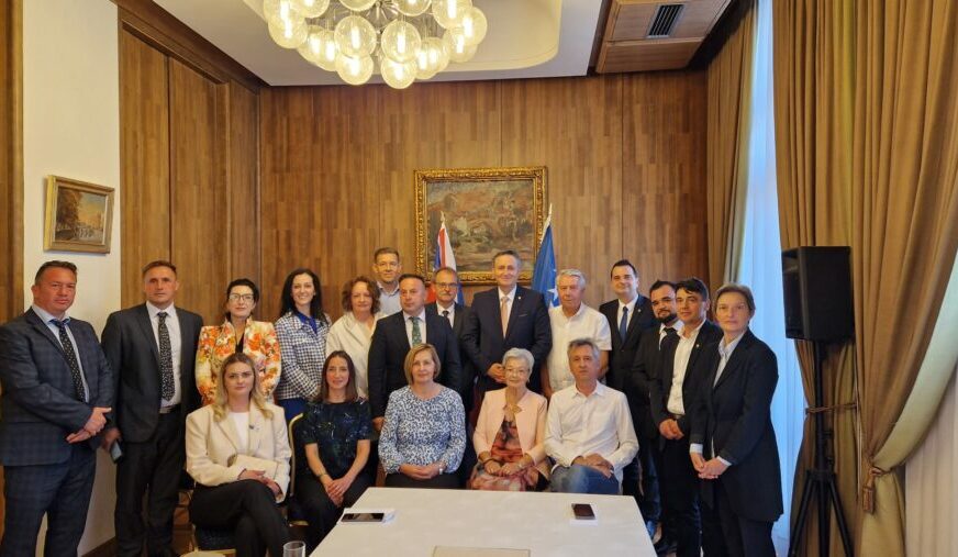 FOTO: N1