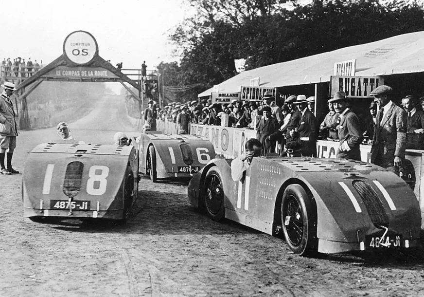 FOTO: BUGATTI
