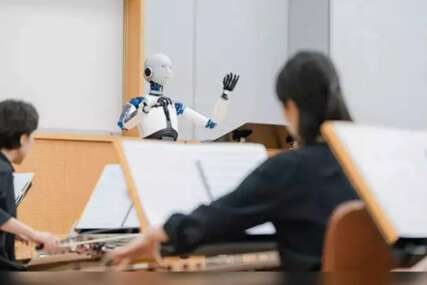 I TO JE MOGUĆE... Robot dirigovao koncertom Nacionalnog orkestra (VIDEO)