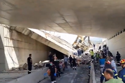 Urušio se most u Grčkoj: Jedna osoba poginula, u toku akcija spašavanja