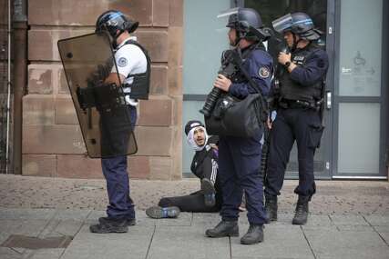 Francuska policija privela skoro 1.000 osoba, među njima i djeca