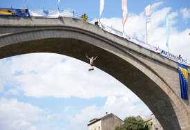 Danas u Mostaru 460. tradicionalni skokovi sa Starog mosta