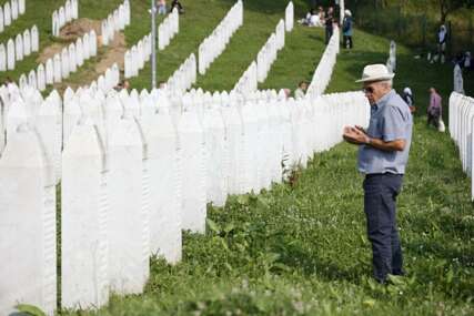 Mezarje Memorijalnog centra Srebrenica - Potočari ponovo je prekrila tišina
