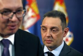 Aleksandar Vulin najavio kandidaturu za predsjednika Srbije