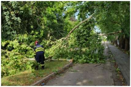 Vlada Brčko distrikta: Preduzete sve mjere nakon olujnog nevremena