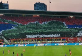 MC Srebrenica prijavio Crvenu zvezdu zbog veličanja zločinca Ratka Mladića i traži njeno izbacivanje iz Evrope (FOTO)