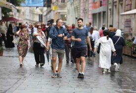 U BiH pretežno oblačno, poslijepodne nestabilno s kišom