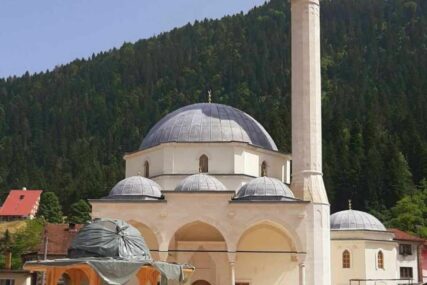 Obnova džamije Sinan–paše Boljanića u Čajniču u završnoj fazi
