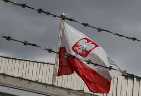 Poljska će ojačati istočni bok EU nakon što je migrant ranio stražara na granici s Bjelorusijom