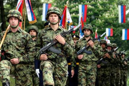 Srbija pozvala mlade na dobrovoljno služenje vojnog roka