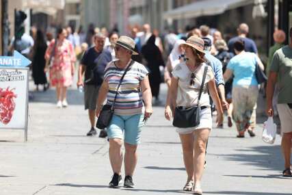 Ovog ljeta oboreni su rekordi posjećenosti! Evo iz  kojih država turisti najduže ostaju u BiH