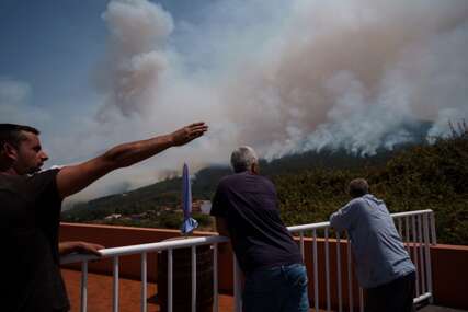 Španija izgubila kontrolu nad požarom na Tenerifima (VIDEO)