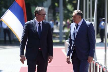 Vučić i Dodik stigli u Banjaluku
