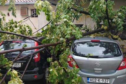 Evo kakve su posljedice nevremena u Mostaru