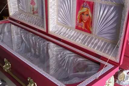Pucaju k'o halva: Pogrebna kuća prodaje kovčege Barbie