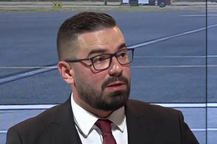 GUBITNIK DANA Denis Bećirović