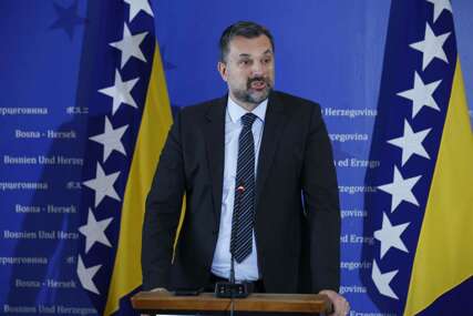 Konaković: Odgođeno izjašnjavanje o isticanju zastave EU u institucijama BiH