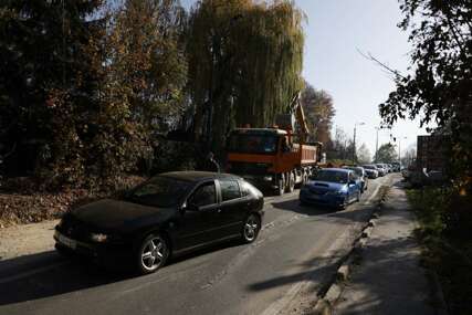 Normalizovan saobraćaj na magistralnom putu Žepče - Maglaj, duge kolone vozila