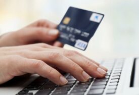 Građani nova meta online prevare: Lažne banke u SMS porukama