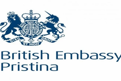 Ambasada Velike Britanije: Osuđujemo napad na policiju, pozivamo na smirenost￼￼