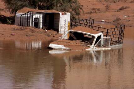 Alžir: U poplavama poginule četiri osobe, a pet nestalo