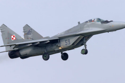 Više od 100 kineskih borbenih aviona leti oko Tajvana