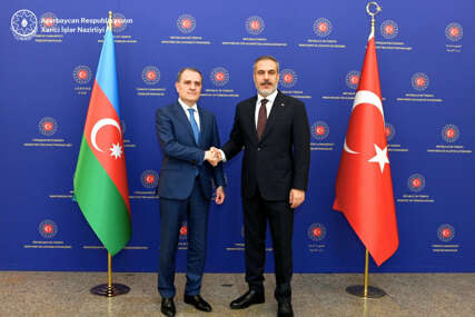 Ministri vanjskih poslova Turske i Azerbejdžana u New Yorku razgovarali o Karabahu