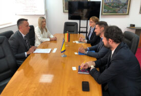 Ministar Lakić sa predstavnicima Njemačke razvojne banke KfW: Interes za nastavak saradnje je obostran