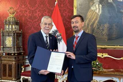 Ambasador BiH u Austriji Siniša Bencun predao akreditivna pisma