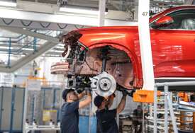 Automobilska industrija mogla bi biti prisiljena zaustaviti proizvodnju