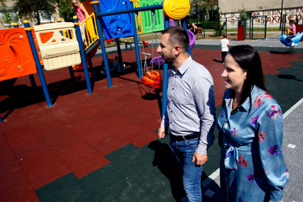Efendić i Karić zajedno obišli novo igralište za djecu: "Nedjelja ispunjena dječijom radošću"