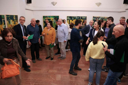 U Galeriji 'Preporod' otvorena izložba "Sjene i sjećanja" Aldemara Ibrahimovića