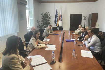 Kanton Sarajevo: Počeli pregovori o novom Kolektivnom ugovoru za državne službenike i namještenike