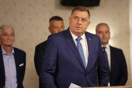 Dodik: Neovlašteno djelovanje međunarodnih predstavnika u BiH ugrožava situaciju u RS-u