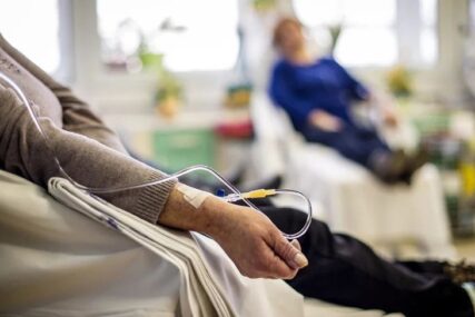 Onkološki pacijenti u Tuzli bez radioterapije, na listi čekanja 106 osoba