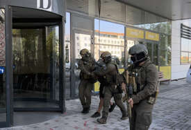 Dvojici Srba uhapšenih na Kosovu određen jednomjesečni pritvor: Terete se za terorizam