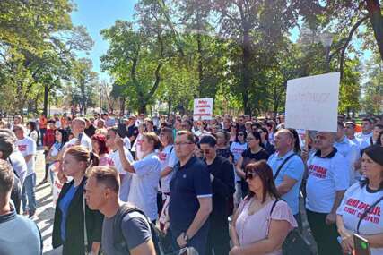 Sindikalni protesti u Banjoj Luci - Radnici traže realizaciju Sporazuma o povećanju plaća