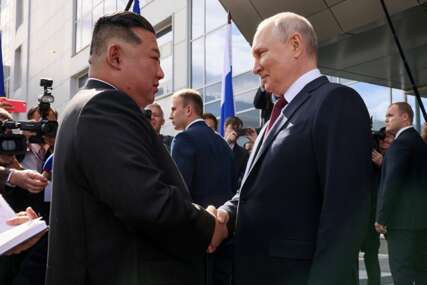 Tri razloga zbog kojih Kim Jong Un i Vladimir Putin žele postati prijatelji
