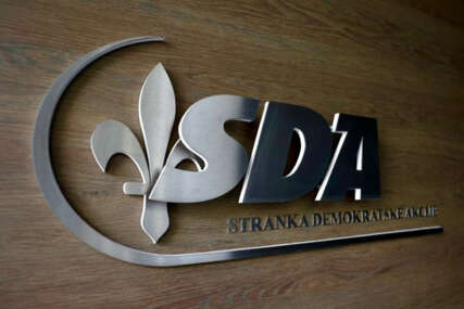 SDA: Zastupnici Trojke će konačno odlučiti čiji interes brane - države ili HDZ-a