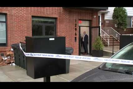 ČULO SE VRIŠTANJE U stanu u New Yorku nađeni mrtvi žena, djevojčica i pas (VIDEO)
