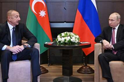 Alijev i Putin telefonski razgovarali o situaciji u Karabahu