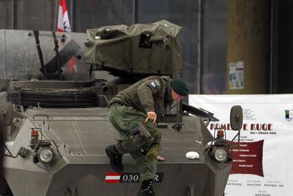 Austrija povlači vojnike sa Kosova